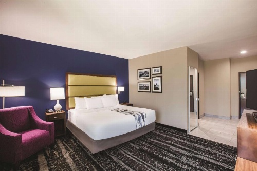 La Quinta Inn & Suites by Wyndham Baton Rouge - Port Allen image 11