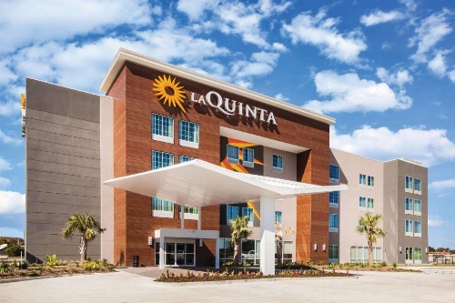 La Quinta Inn & Suites by Wyndham Baton Rouge - Port Allen image 25
